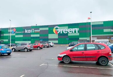 Магазин обуви KARI в ТЦ Green