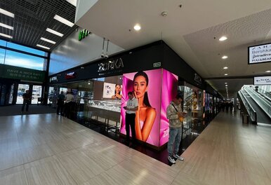 Салон Zorka в ТЦ Green City