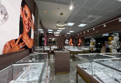 Салон Zorka в ТЦ Green City