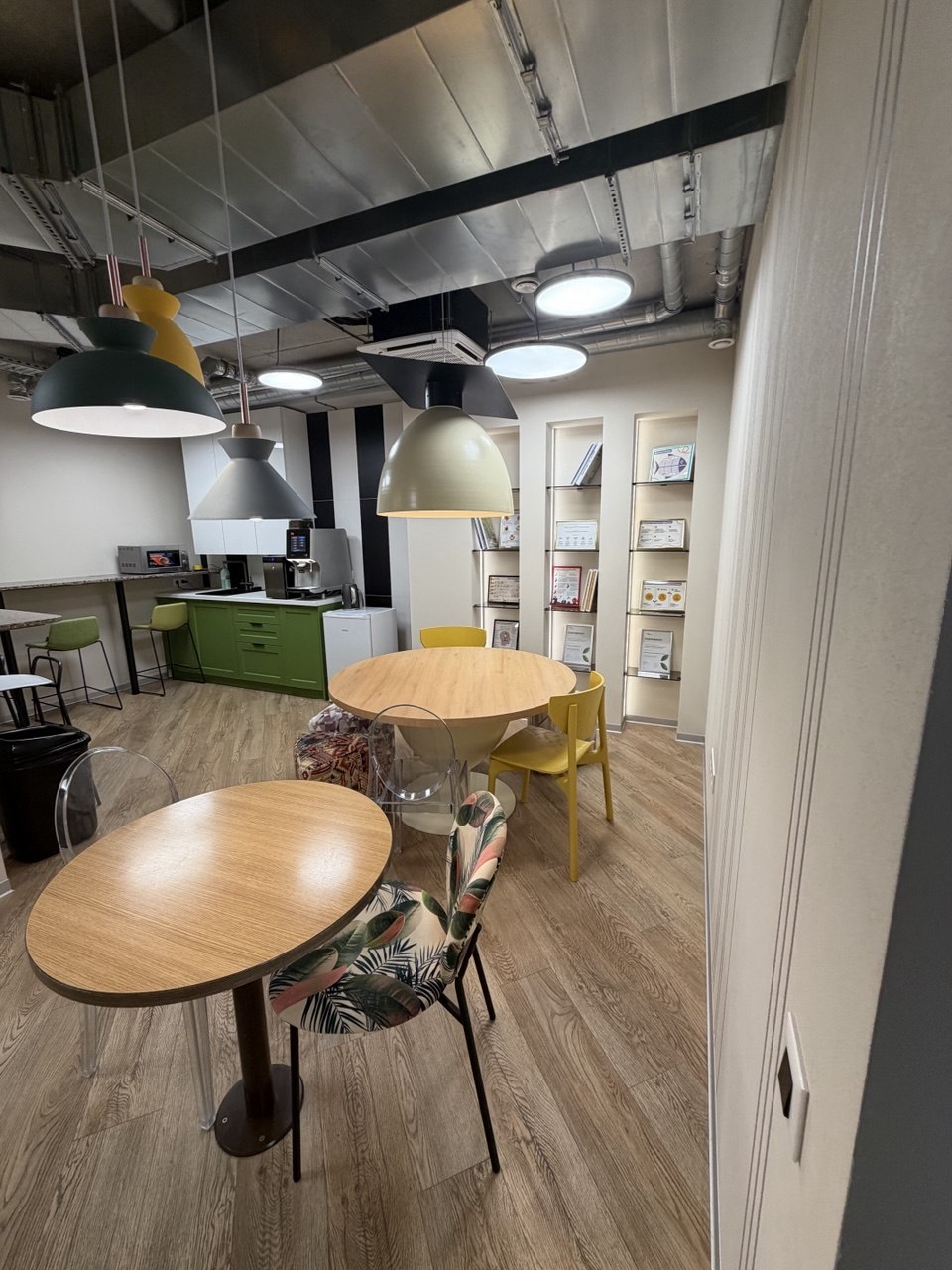 Офис Mak.by width=